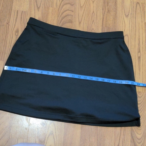 Adidas Climacool Skort 6" inseam - Picture 5 of 9